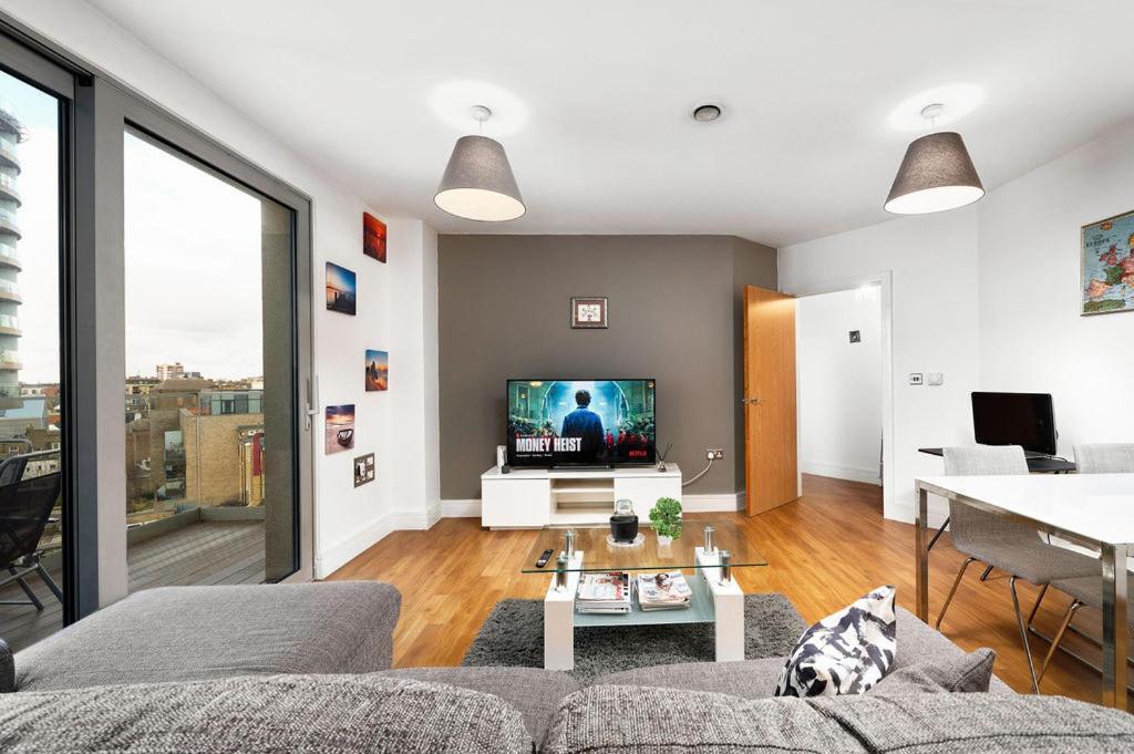 Modern Serviced 3-Bedroom Flat In East London Kültér fotó